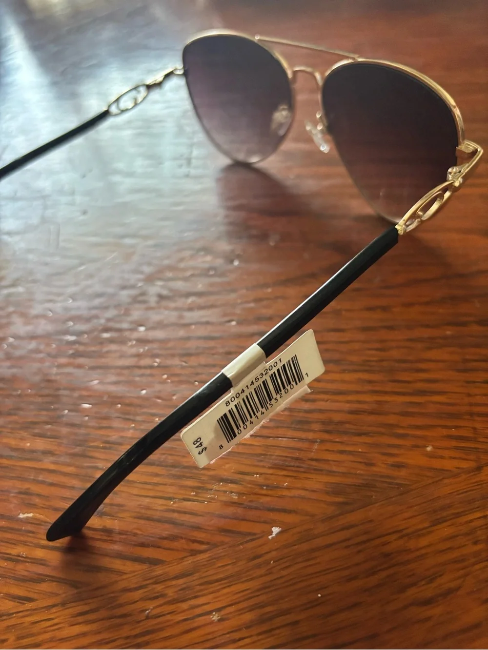 N/A stylish gold